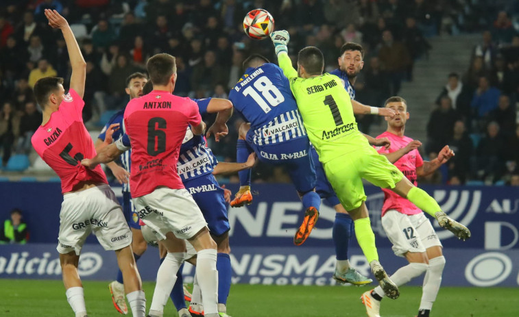 La Ponferradina pincha en casa ante el Sestao (1-1)