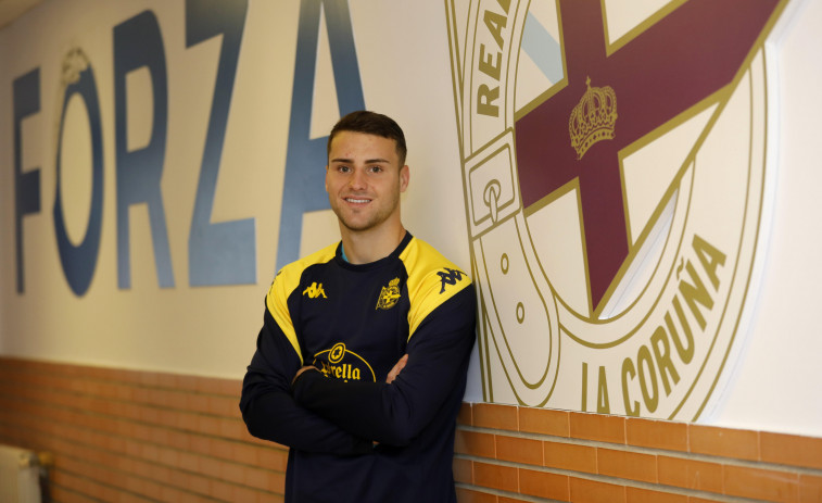 Raúl Alcaina: “Ya pienso en cómo celebraré un gol en Riazor”