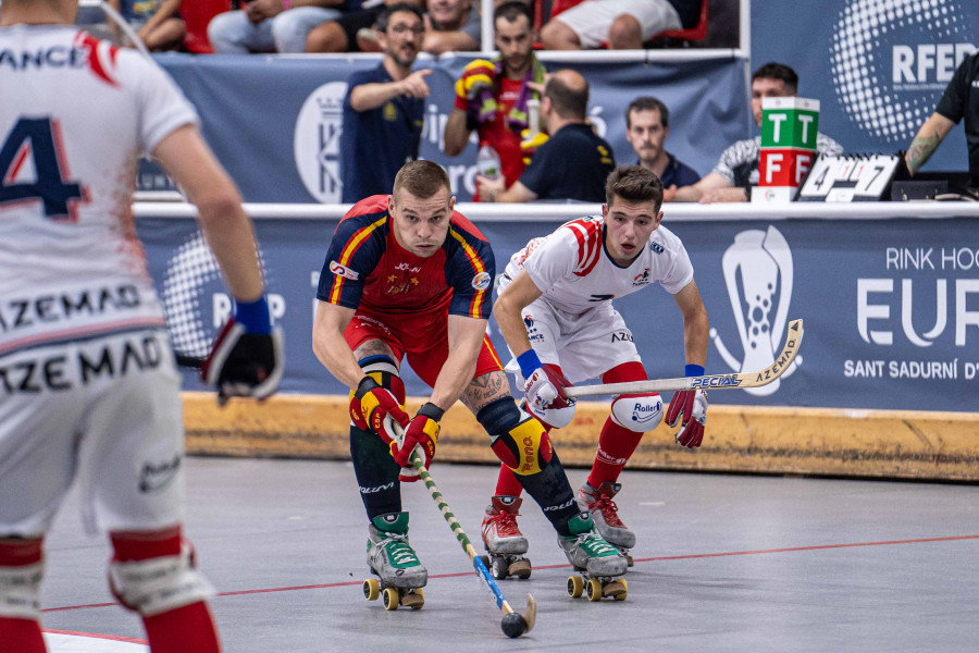 César Carballeira, Martí Serra e Ignacio Alabart, con España a la Copa de las Naciones