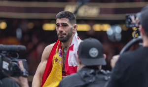 Topuria, campeón mundial de peso pluma UFC