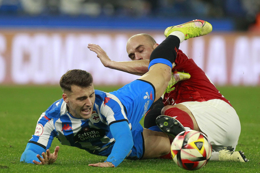 Alcaina: “Cuando metes el gol en Riazor y corean tu nombre es brutal”