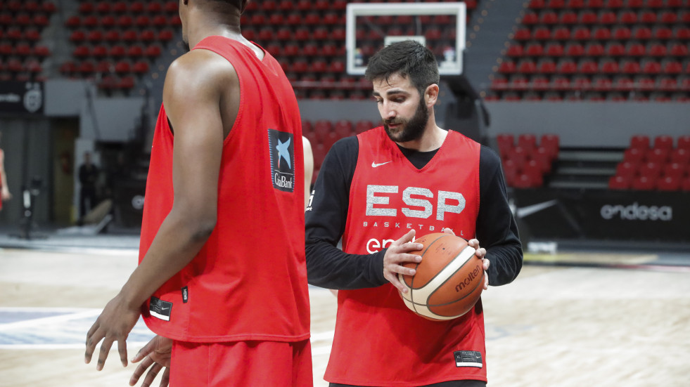 Ricky Rubio se reencuentra con la selección en Zaragoza