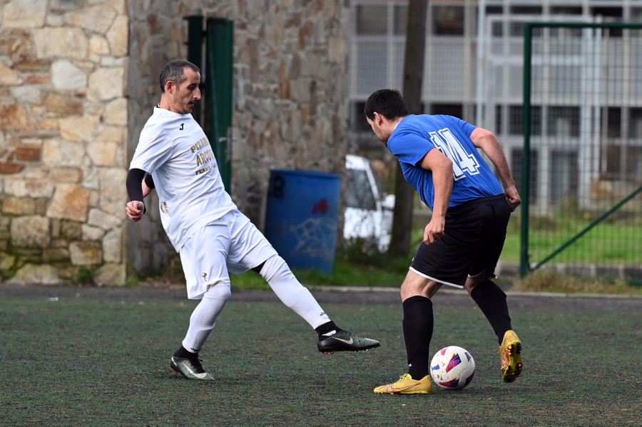 La Leo, primera en derrotar en el torneo a la Cervecería Garimbas