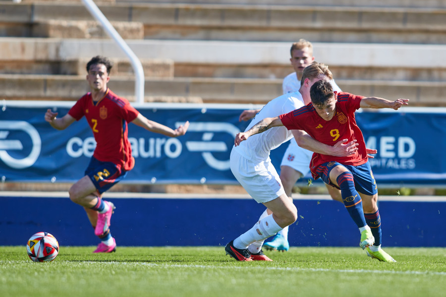 Kevin, con un gol, y Mella lideran la remontada de la sub-19 ante Noruega (2-1)