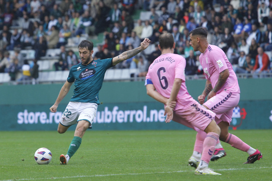 El Racing de Ferrol  busca en Elda la estela del ascenso directo