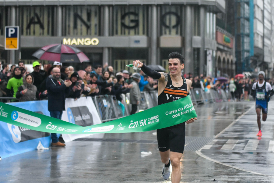 Pablo Sánchez y María Azucena Díaz ganan el medio maratón de A Coruña