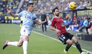 2-2 | El Celta se deja media salvación en el minuto 99 frente al Cádiz