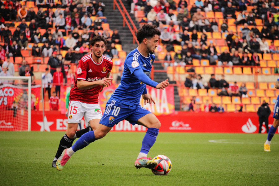 El Nàstic pierde ante el Teruel y abre la opción a la segunda plaza al Depor