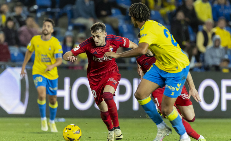 Las Palmas y Osasuna empatan con golazos de los capitanes ( 1-1)