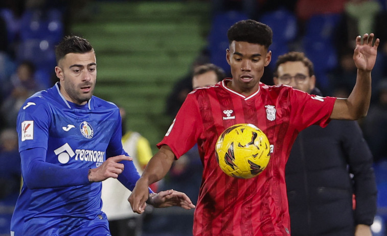 El Getafe y Las Palmas se anulan entre una lluvia de goles (3-3)