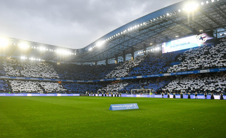 Todos a Riazor este domingo con banderas blanquiazules