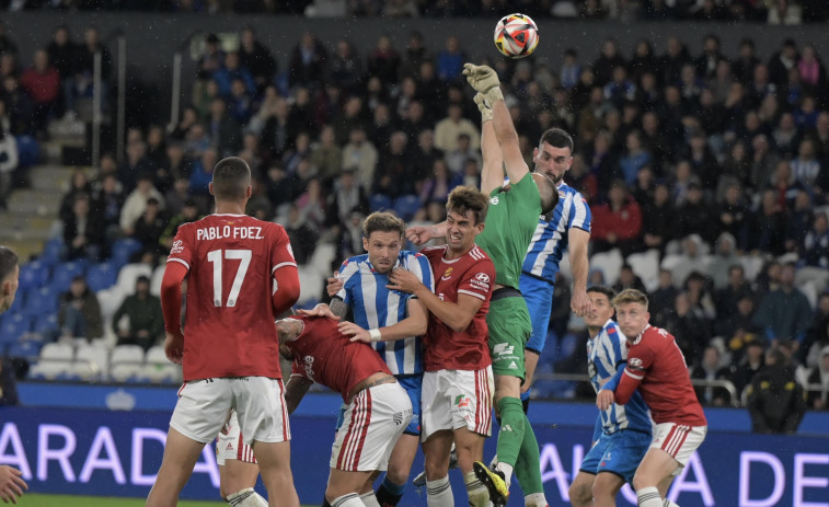 Depor y Nàstic, los reyes del balón parado