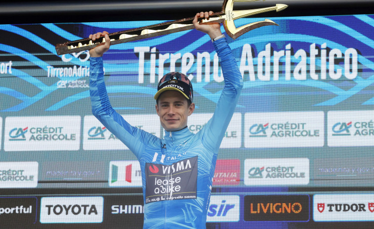 Vingegaard conquista su primer Tridente de la Tirreno Adriático