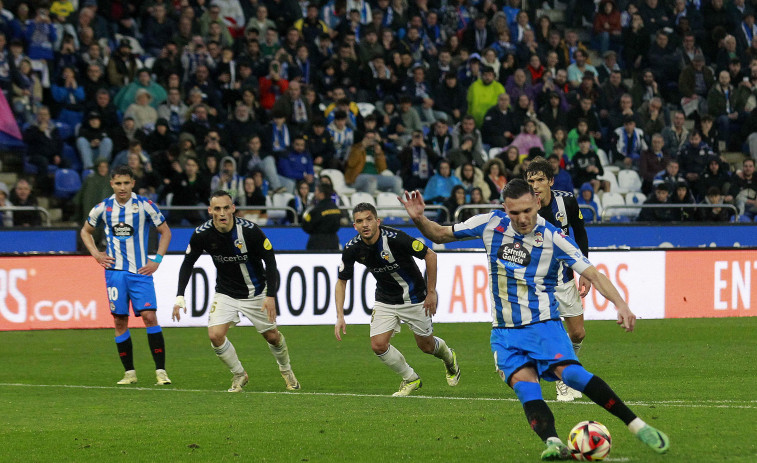 Lucas Pérez: “Fue un resbalón de manual; me río por no llorar”