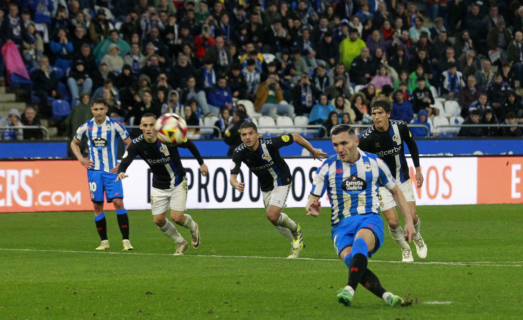 Barbero maquilla el resbalón del Depor ante el Sabadell de Óscar Cano (1-1)