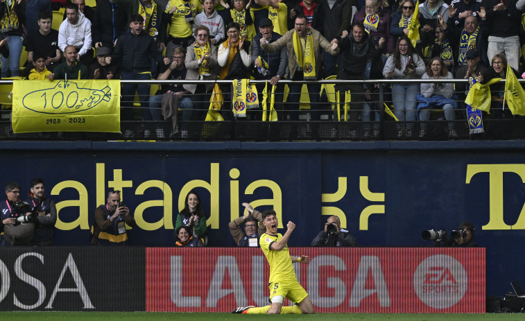 El Villarreal tumba al Valencia y sueña con Europa (1-0)