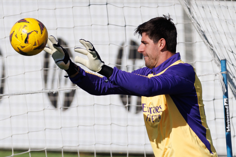 Courtois se rompe el menisco derecho en plena recta final de su recuperación de otra grave lesión