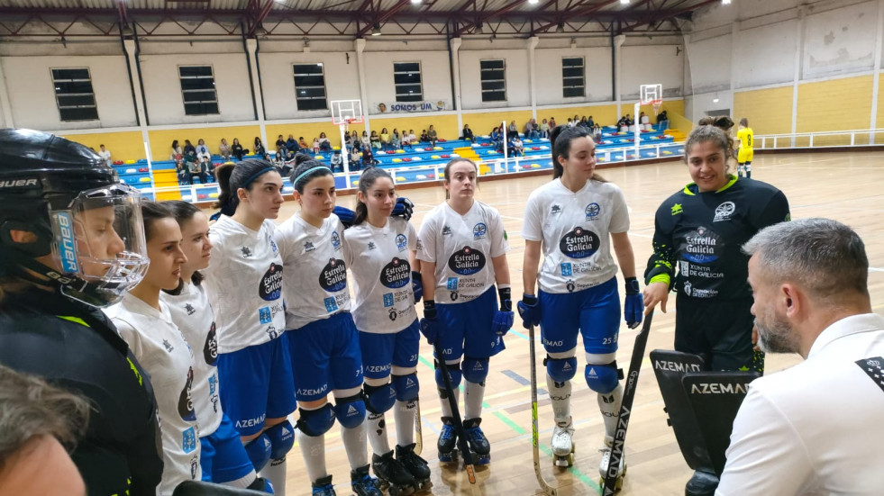 El HC Coruña  pone pie y medio en la Final Four