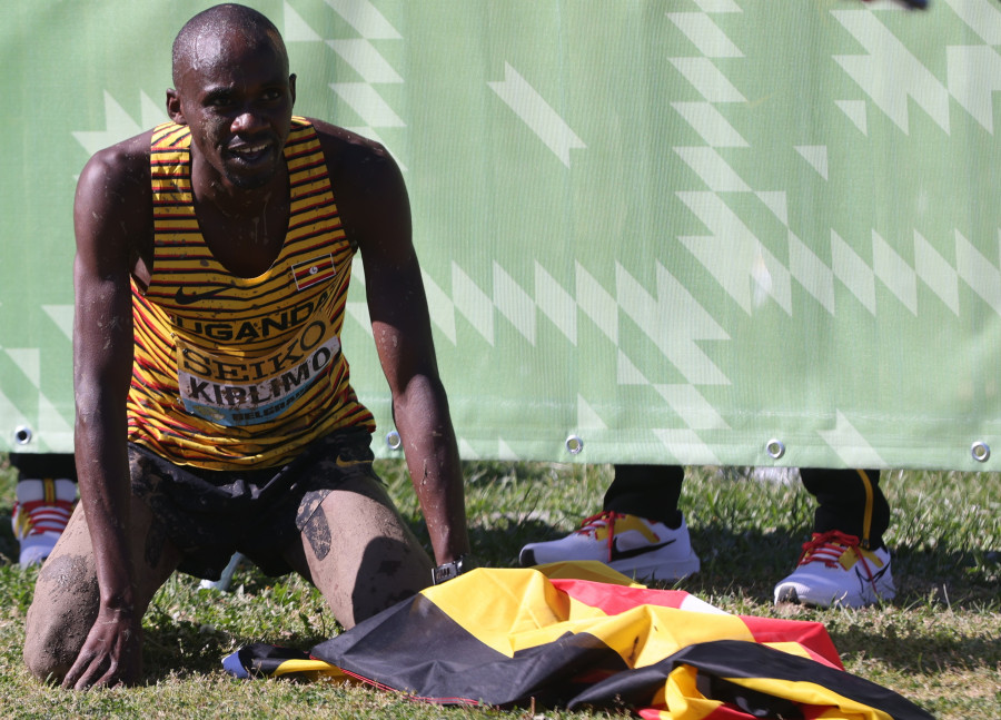 Kiplimo y Chebet revalidan su corona mundial de cross