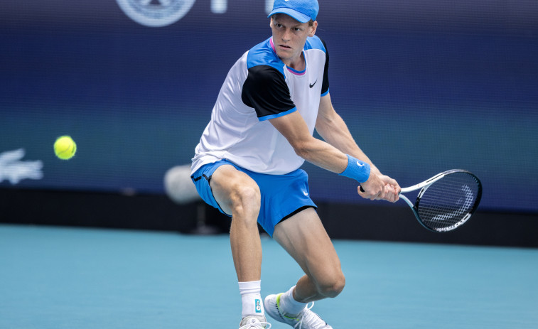 Sinner conquista su primer Masters de Miami y arrebata la segunda posición a Alcaraz