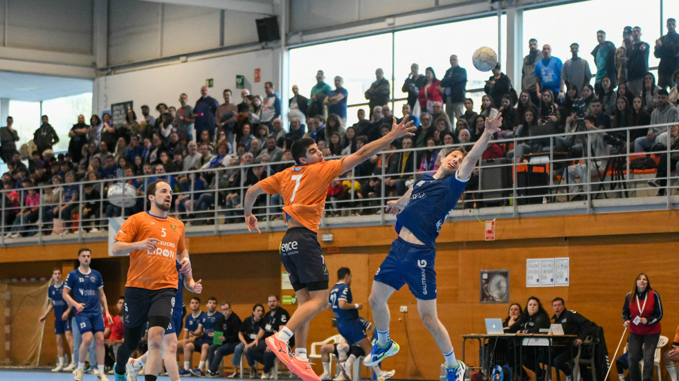 OAR y Teucro, dos clubes para un único puesto