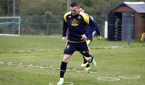 Lucas Pérez, aún al margen, da un paso más en su recuperación