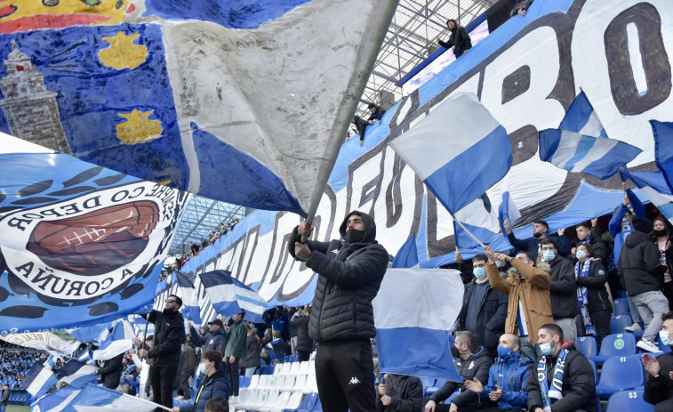 Banderazo hacia el ascenso en Riazor