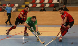 El Reus frena en seco la racha de un Liceo que ya es de playoffs (4-0)