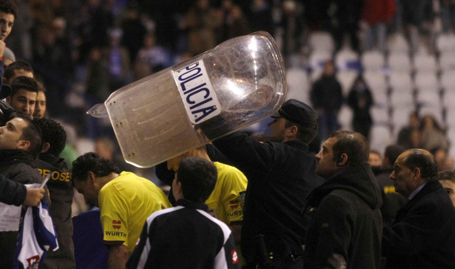 El sindicato policial exige que los clubes de fútbol copaguen la seguridad de los partidos