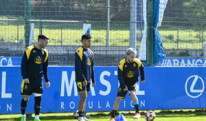 Lucas y Mella trabajan con el grupo