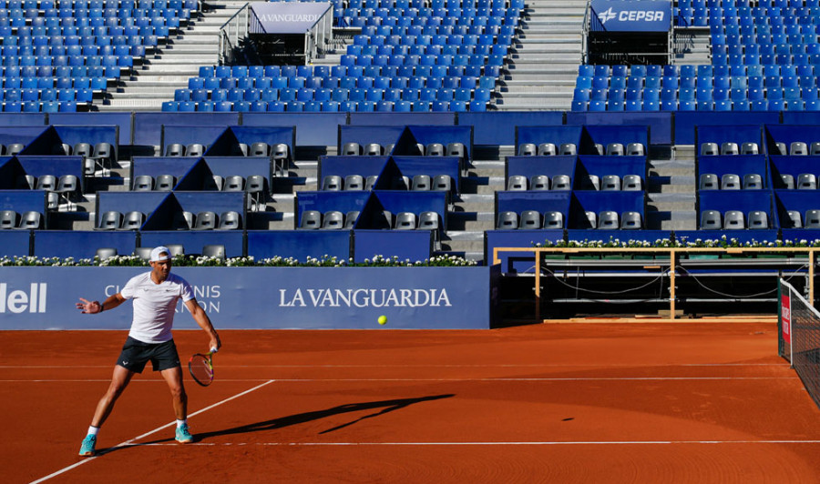 Nadal se prueba en Barcelona en medio de una gran expectación