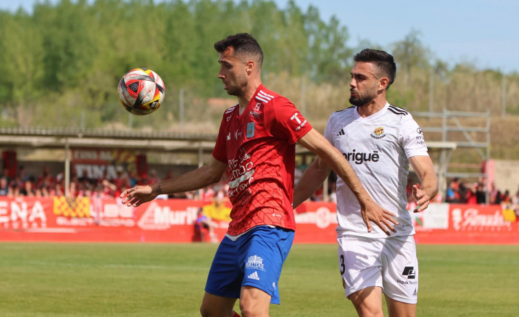 El Nàstic pierde en Tarazona y se queda a siete puntos del Depor