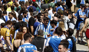 Unos 75.000 ‘fans’ tomaron parte en el ‘Día de las Peñas’