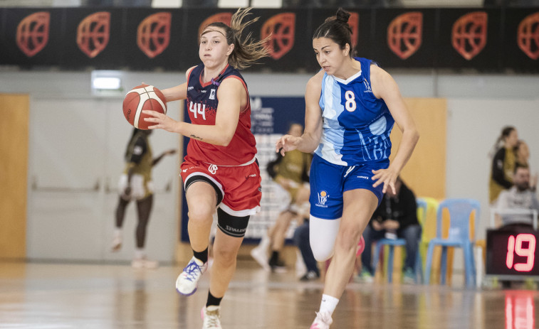 El Maristas cae en su debut ante el Castelló (55-44)