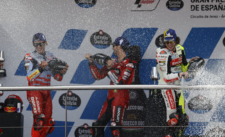 Espectacular triunfo de Bagnaia sobre Márquez en el Gran Premio Estrella Galicia 0'0 de España de MotoGP