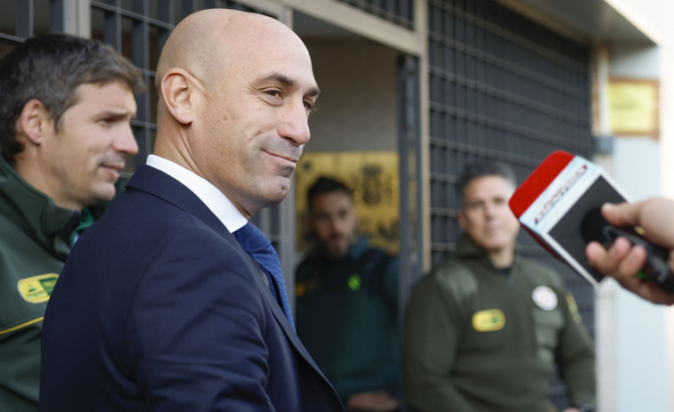Rubiales irá a juicio el 3 de febrero de 2025 por el beso a Jenni Hermoso