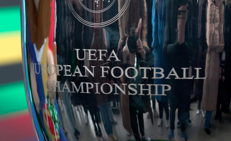 La UEFA permitirá inscribir hasta 26 jugadores