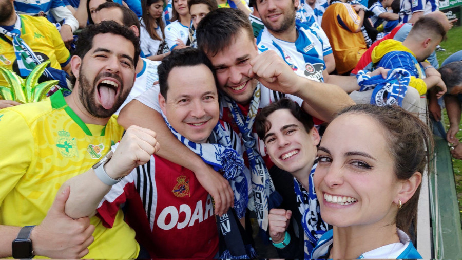 La grada de Riazor empujó hasta el éxtasis final