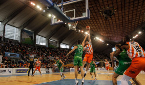 Vitoria del Leyma Coruña ante el Castelló