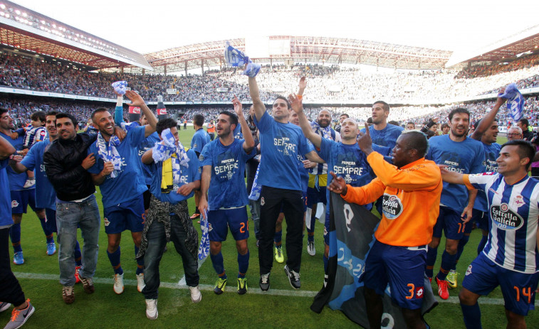 Una década desde el último ascenso del Depor: un éxito frente a las dificultades