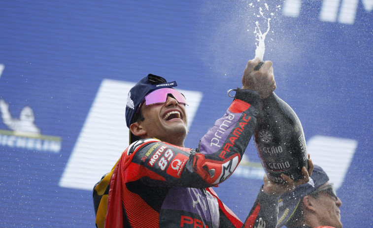 Jorge Martín lo gana 'todo' en Le Mans