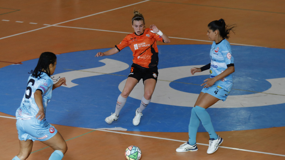 El Viaxes Amarelle iguala ante el Castro (2-2)