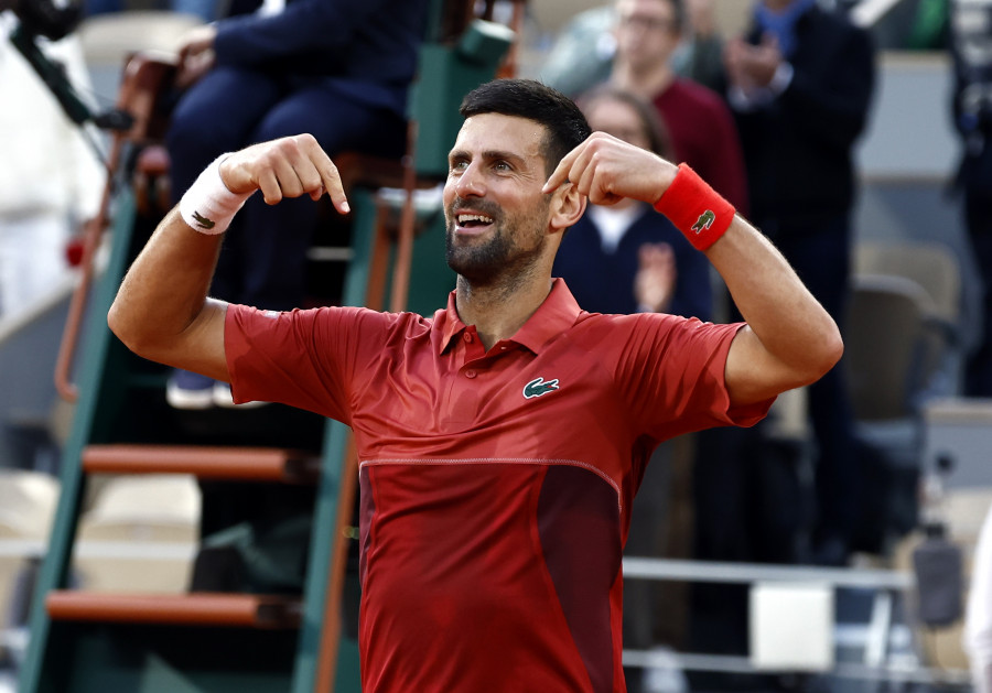 Djokovic derrota al argentino Francisco Cerúndolo en otro maratón de récord en París