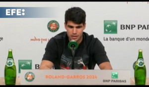 Alcaraz gana por primera vez Roland Garros al batir en la final a Zverev