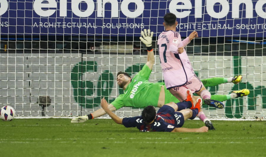 El Oviedo sorprende al Eibar y se clasifica para la gran final (0-2)