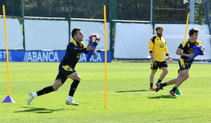 Las salidas se enquistan en el Depor