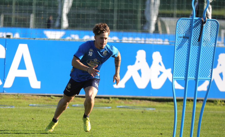 El Depor ve a Mario Soriano como una pieza clave en el regreso al fútbol profesional