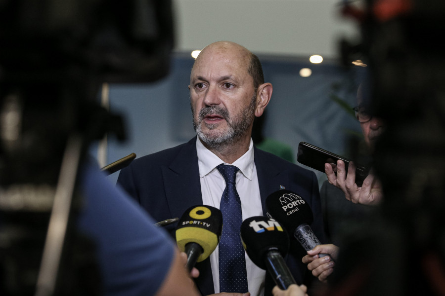 Louzán: "Florentino me dijo tenéis que resolver lo de los árbitros, nos está perjudicando"