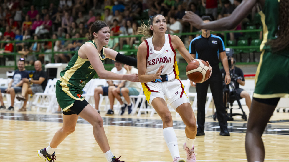 España se queda a las puertas de remontar ante Australia (66-75)