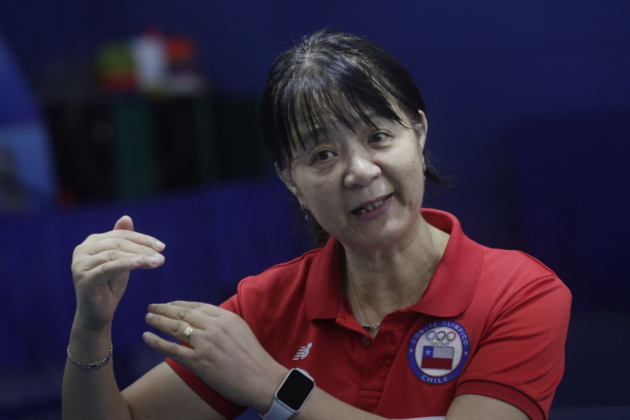 París 2024 | Tania Zeng, con 58 años, se perfila como la decana de los Juegos Olímpicos